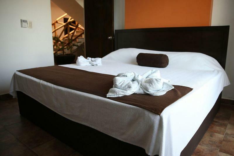 Hotel Tabasco Rio Rio Lagartos Bagian luar foto